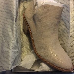 Anthropologie Kelsi Dagger Brooklyn  Kenmare Boots